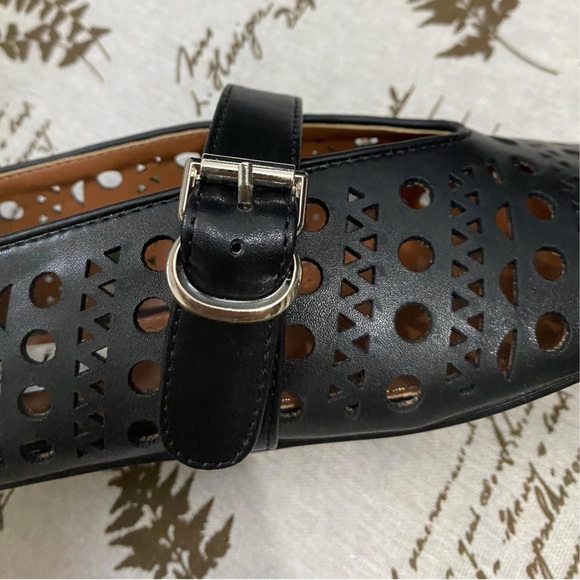 Alaïa Black Hollow Women's Flat Shoes - Picture 5 of 10